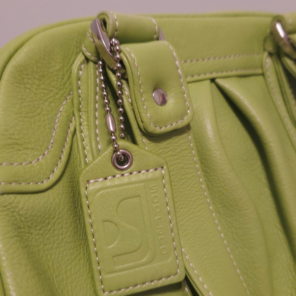 Soprano Lime Green Handbag - Genuine Leather Purse - Picture 8 of 11